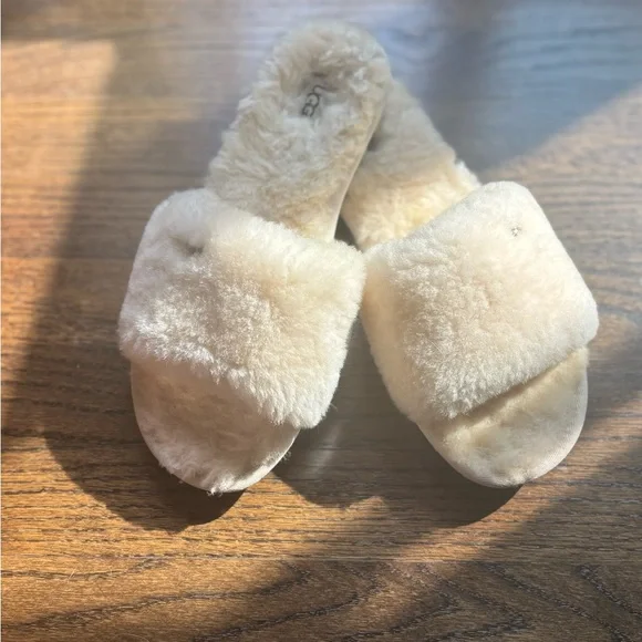 UGG Cream Cozy Sheepskin Slippers - Picture 5 of 11